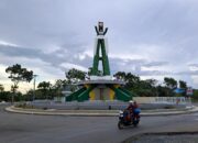 Tugu dan Bundaran Adipura Jadi Objek Wisata Baru Warga Tanbu