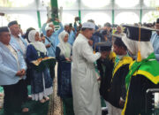 Wisuda 1058 Santri, Zairullah Azhar Janji Naikkan Insentif Guru di BKPRMI Tanbu