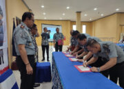 ASN Kantor Imigrasi Batulicin Tandatangani Komitmen Zona Integritas dan Netralitas Pemilu