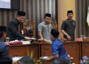 Fraksi-fraksi DPRD Tanbu Sampaikan Pandangan Umumnya Terkait Dua Raperda