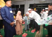 Zairullah Awali Safari Ramadan di Satui, Implementasikan Anak Cuci Kaki Ibu