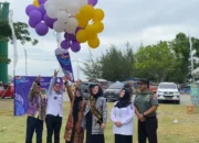 Wadah Berekspresi, Dispersip Tanbu Gelar Festival Literasi Bersujud di Pantai Pagatan