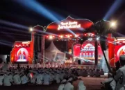 Tanah Bumbu Bersholawat Sukses Digelar KPU, Ribuan Masyarakat Bergema Lantunkan Sholawat