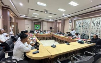 DPRD Tanbu Gelar Rapat Kerja Bersama TAPD dan SKPD Terkait RAPBD 2025