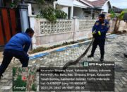 Petugas Damkar Tanah Bumbu Berhasil Evakuasi Ular Sanca