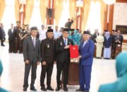 Bupati Tanah Bumbu Andi Rudi Latif Terima SK Pengesahan dan Pengangkatan Kepala Daerah Periode 2025-2030