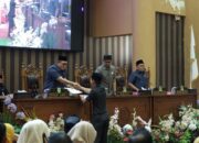Pemandangan Umum Fraksi terhadap Raperda LPj APBD Tanah Bumbu TA 2024