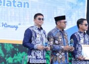 Hari Jadi ke-75 Provinsi Kalsel, Bupati Tanah Bumbu Terima Penghargaan Terbaik ke-2 Capaian Realisasi Investasi Terbesar di Kalsel