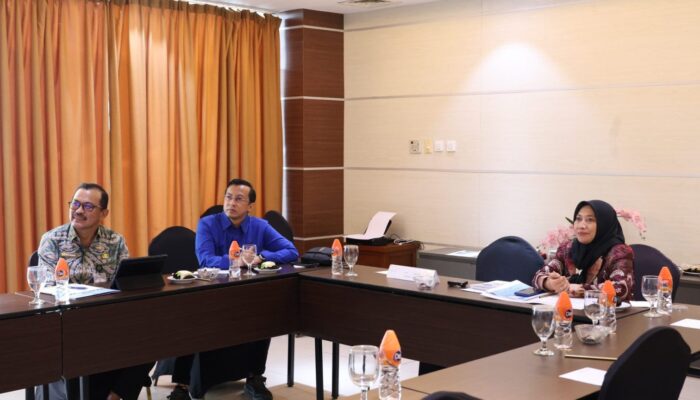 Dukung Gerakan Indonesia ASRI, Aksi Jumat Bersih Jadi Rutinitas Tanah Bumbu