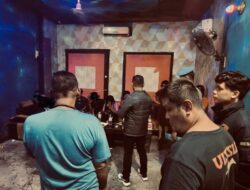 Jelang Ramadhan, Polsek Simpang Empat Sisir Tempat Hiburan Malam dan Amankan 24 Botol Miras